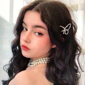 Meet your Posher, Bertram